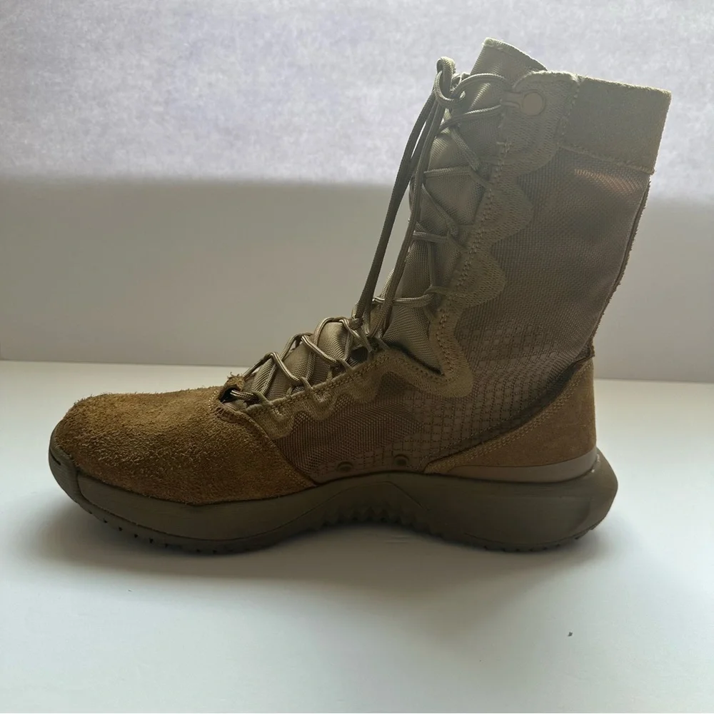 Nike SFB B2 Tactical   Coyote Military men’s Combat boots